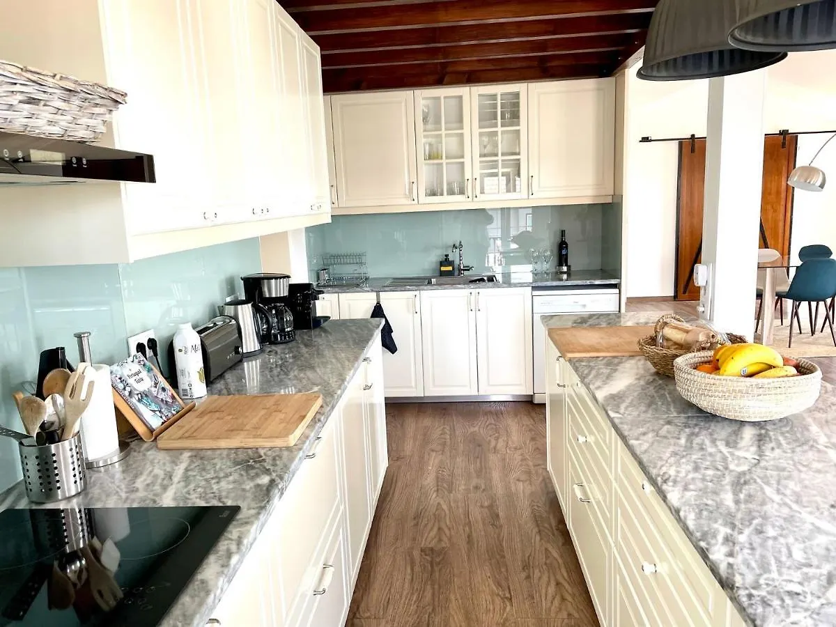 Chiado River View Deluxe Apartment Lisbon