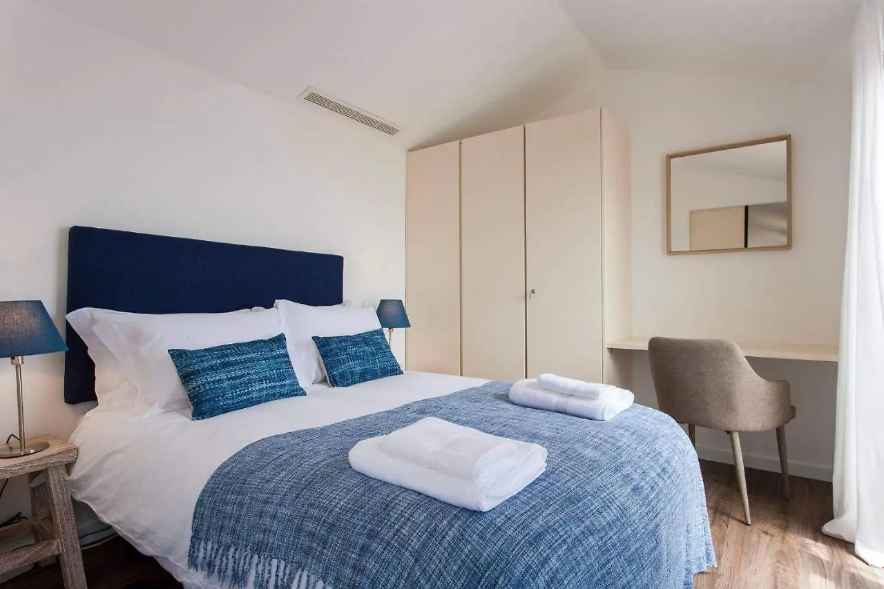Chiado River View Deluxe Apartment Lisbon
